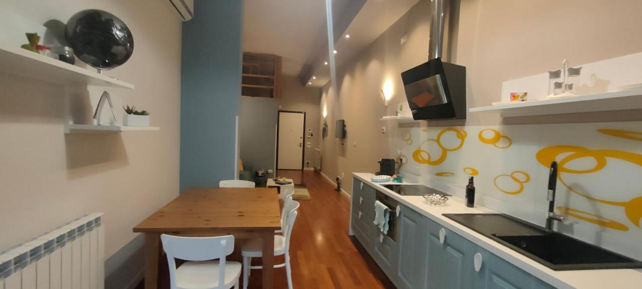 Sacra Famiglia Ausonia Apartment ปาแลร์โม ภายนอก รูปภาพ