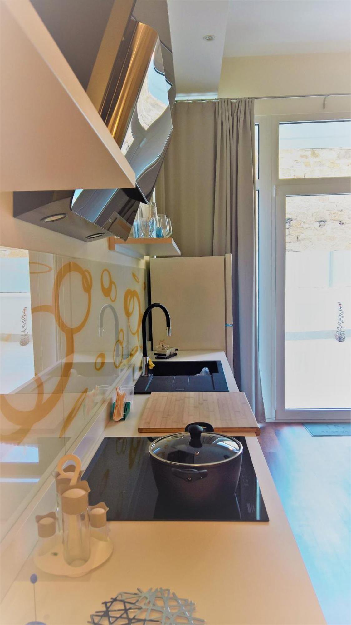 Sacra Famiglia Ausonia Apartment ปาแลร์โม ภายนอก รูปภาพ