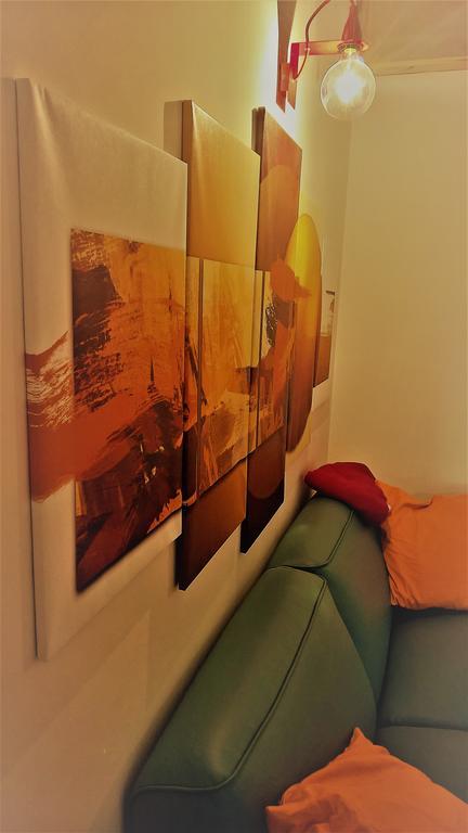 Sacra Famiglia Ausonia Apartment ปาแลร์โม ภายนอก รูปภาพ