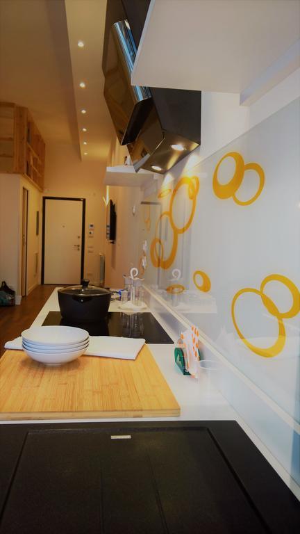 Sacra Famiglia Ausonia Apartment ปาแลร์โม ภายนอก รูปภาพ