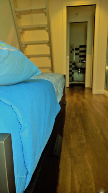 Sacra Famiglia Ausonia Apartment ปาแลร์โม ภายนอก รูปภาพ
